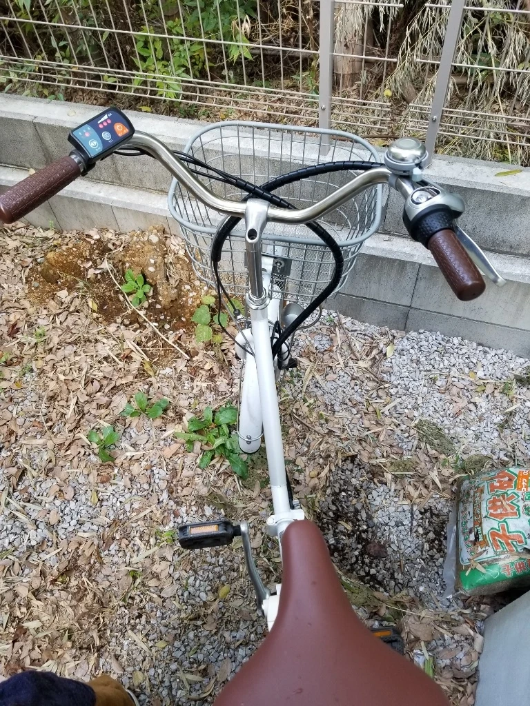 電動アシスト折りたたみ自転車の写真4枚目