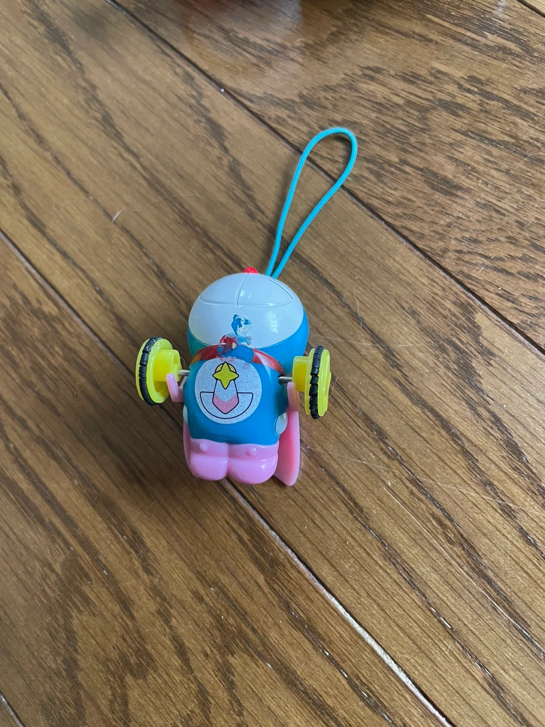 ドラえもんのおもちゃ ハッピーセットなどの写真2枚目