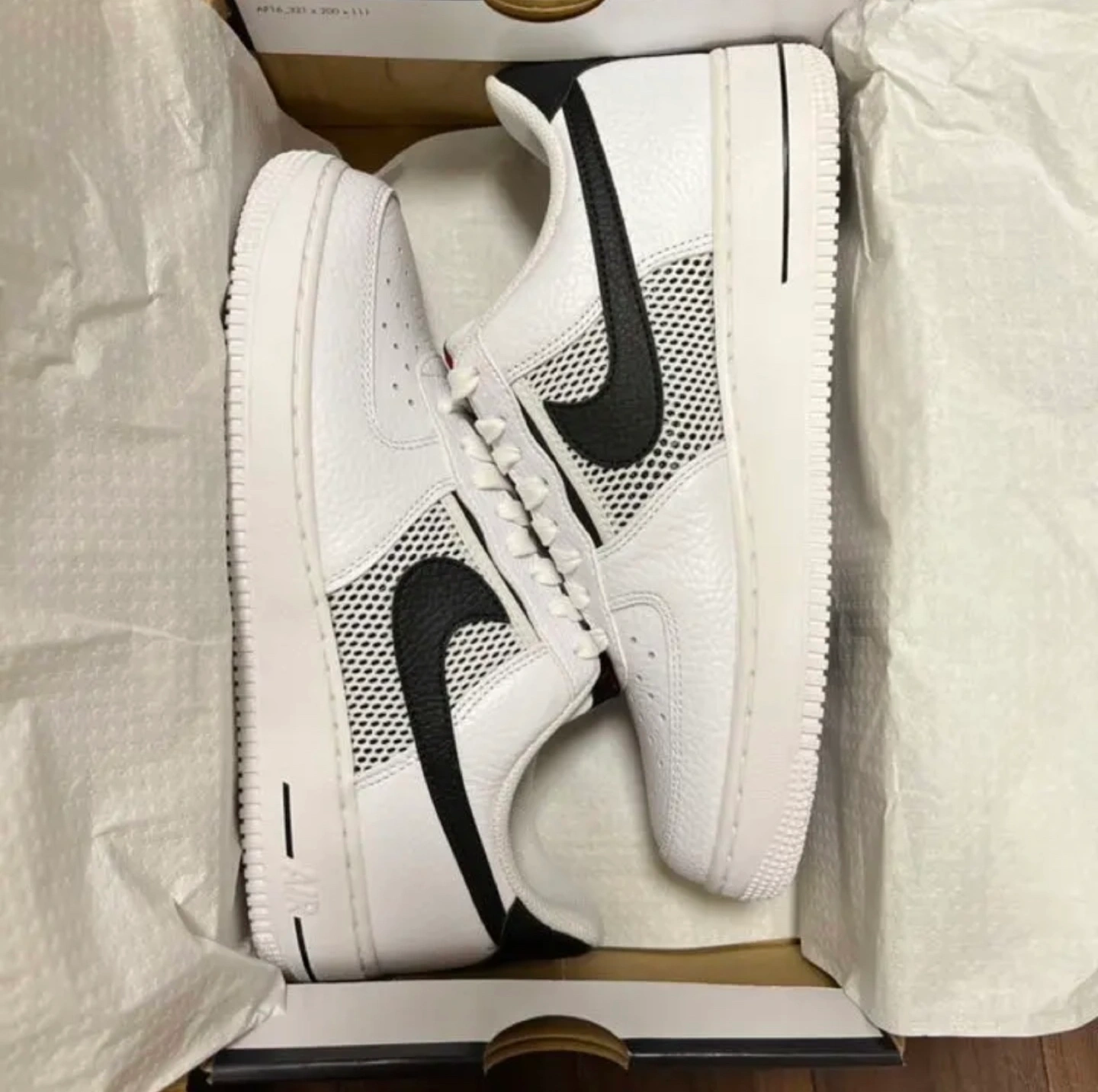 【希少】 NIKE ナイキ エアフォース1 DH7567-100の写真5枚目