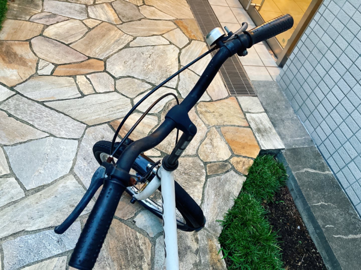 CANORO 折り畳み自転車 20インチの写真3枚目