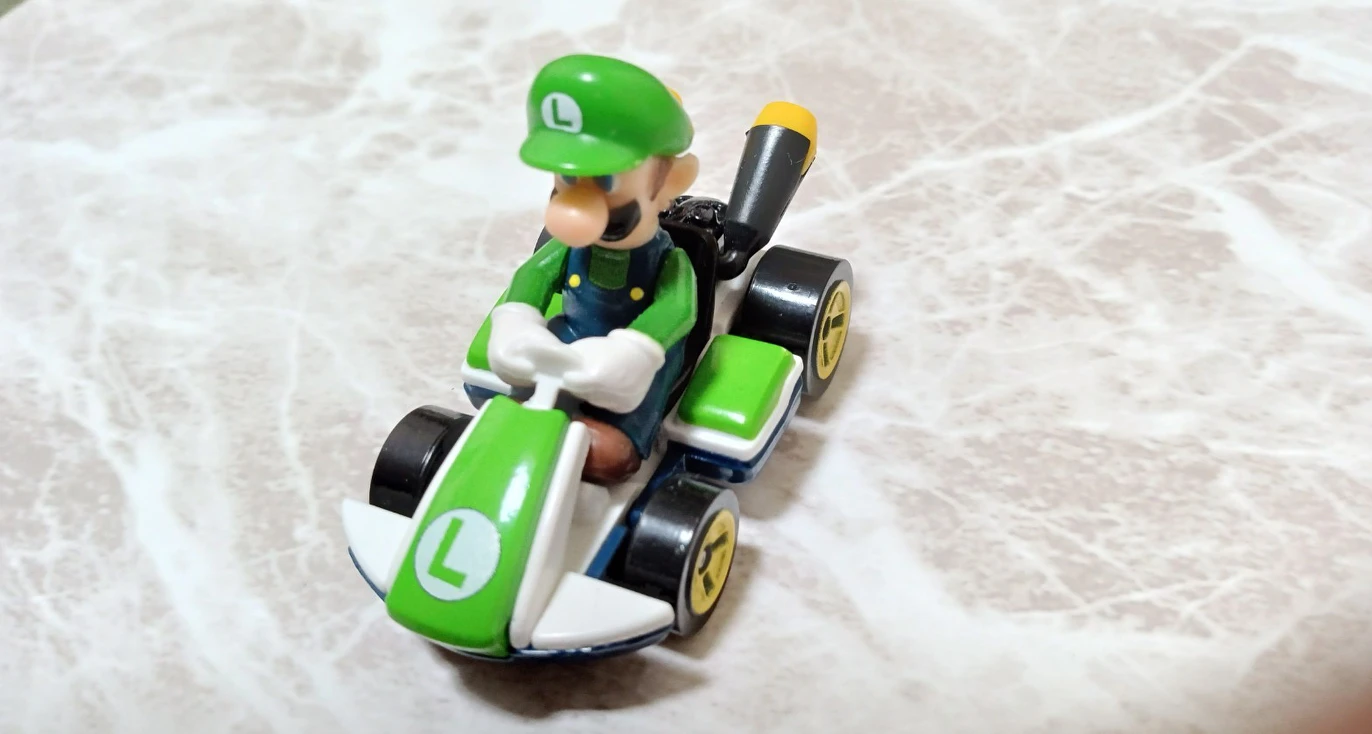 ルイージ
マリオカート
ミニカー