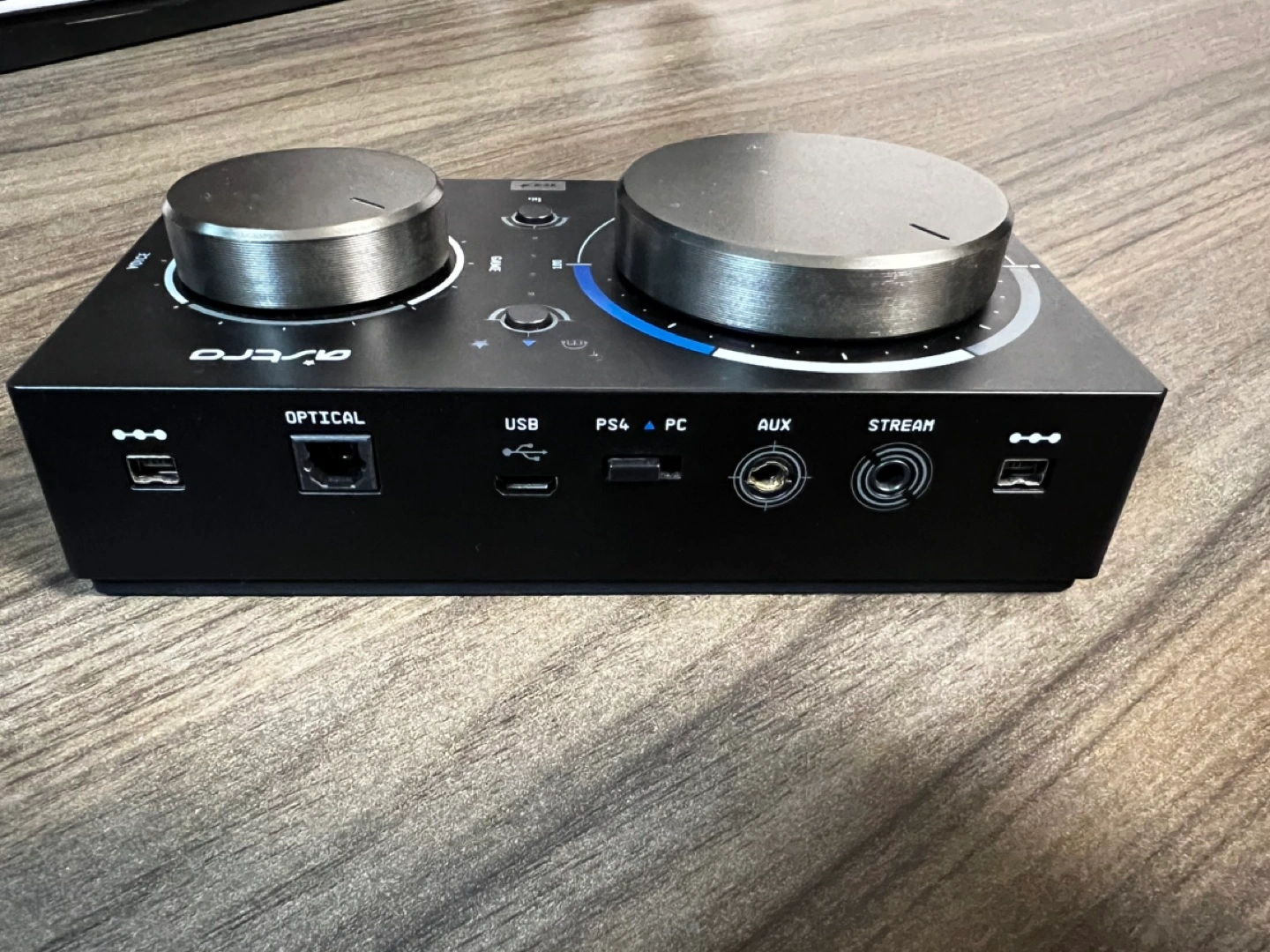 【状態良】ASTRO Gaming MIXAMP PRO TRの写真4枚目