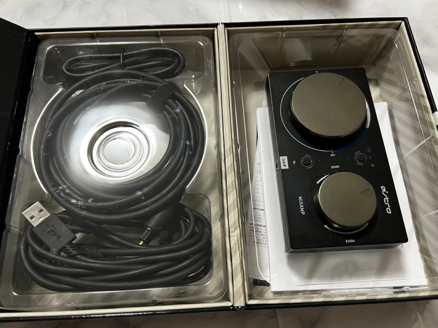 【状態良】ASTRO Gaming MIXAMP PRO TRの写真2枚目