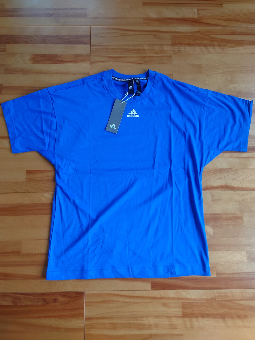 キッズ用 adidas Tシャツ Lサイズ