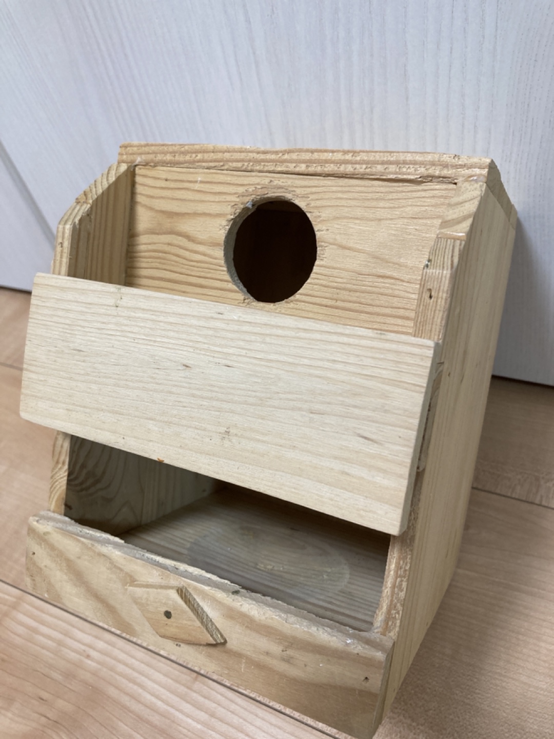 小鳥用巣箱の写真2枚目