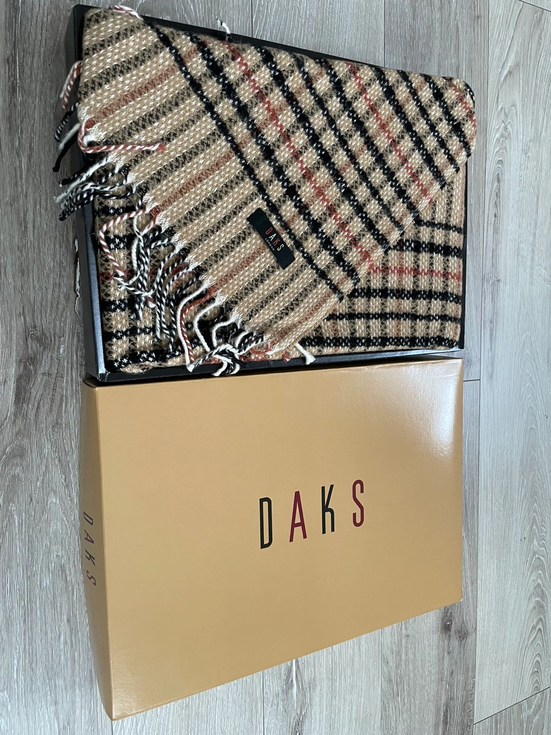 DAKSの膝掛け 未使用品