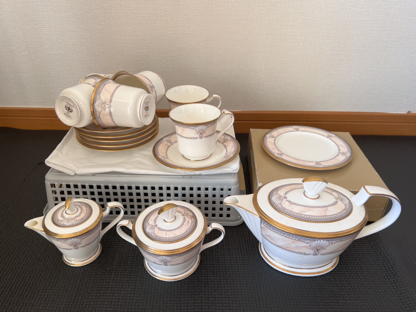 ノリタケティーセット（パシフィックマジェスティ）