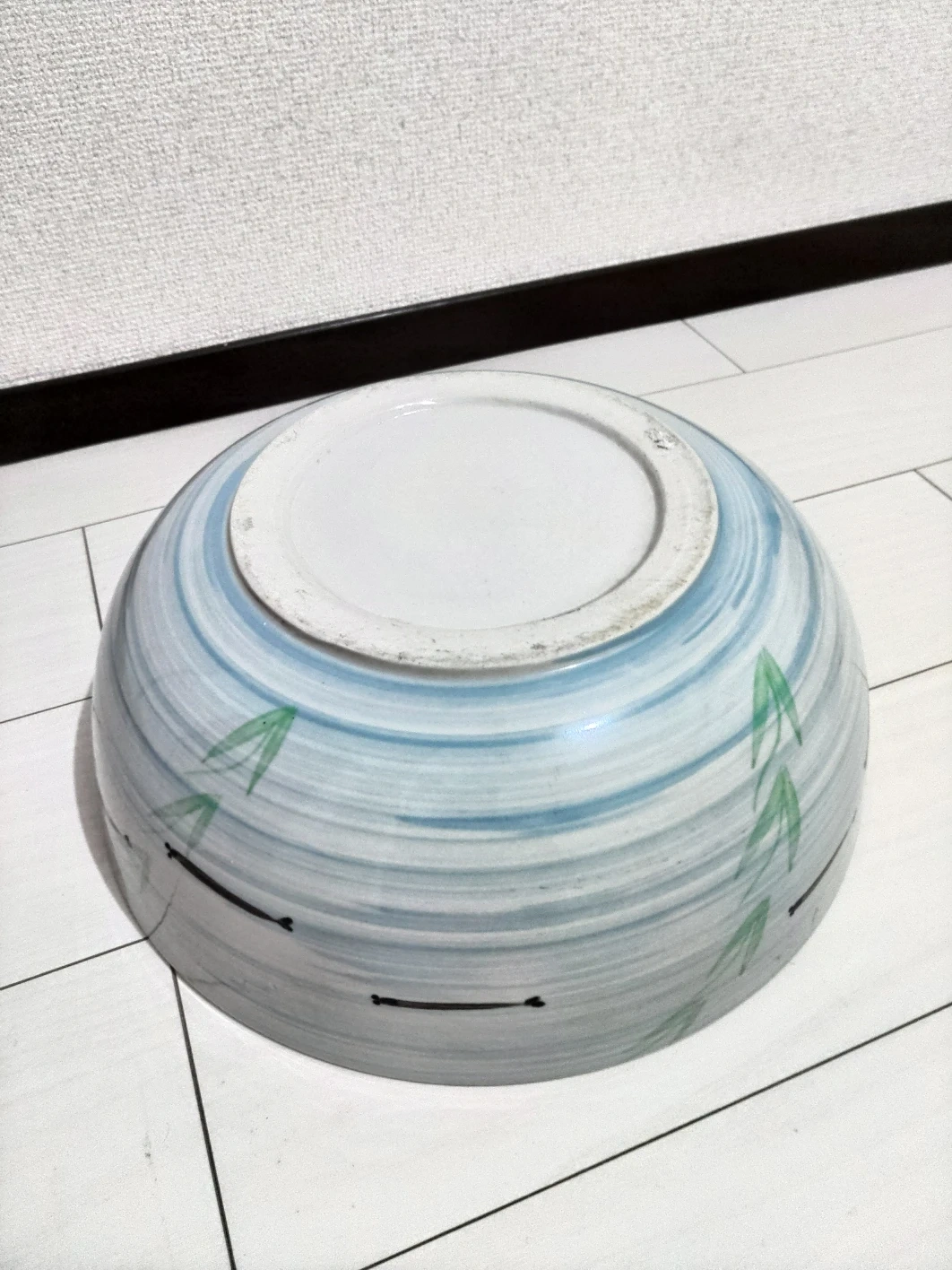 睡蓮鉢の写真2枚目