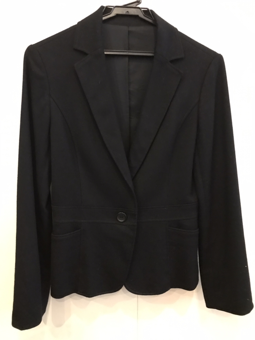 レディース　ジャケット　黒　譲ります。