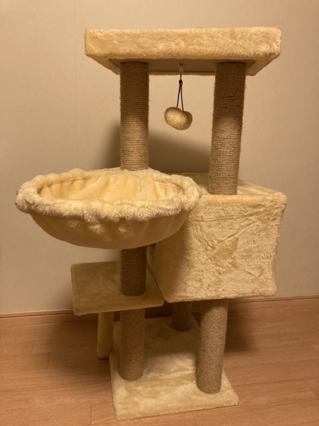 キャットタワーの写真3枚目