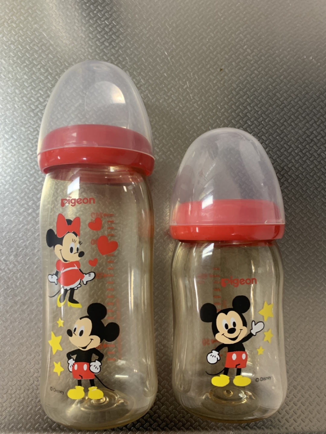 ピジョン　プラスチック　哺乳瓶　240 160