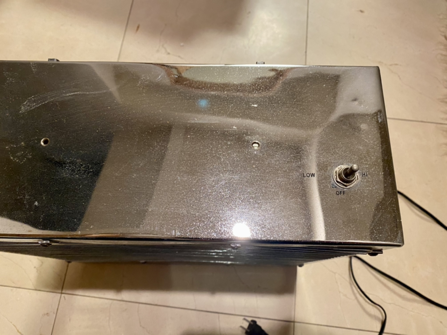 ヴィンテージ　扇風機／換気扇　シルバー色の写真2枚目