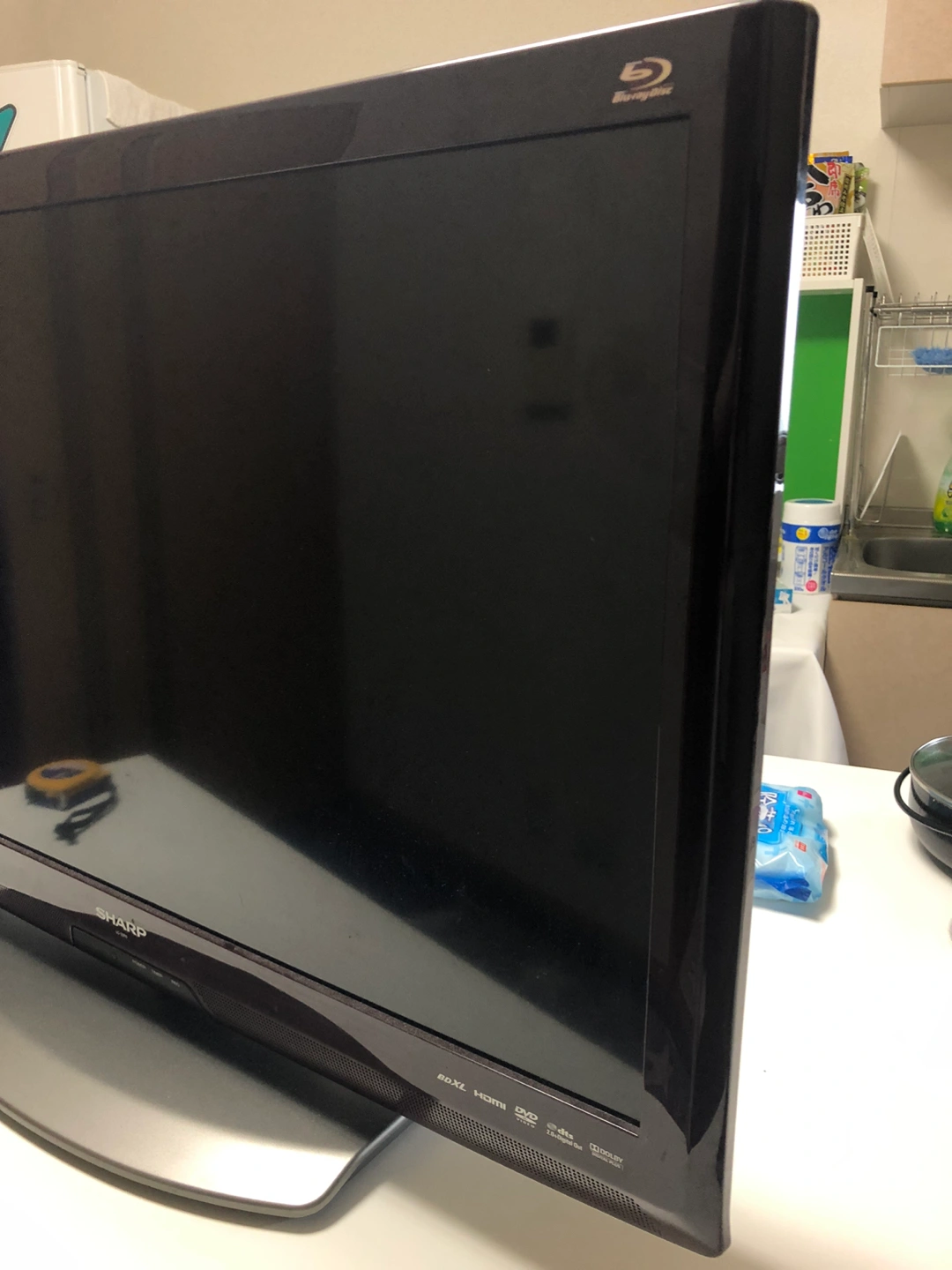 シャープAQUOS32V型LEDテレビの写真2枚目