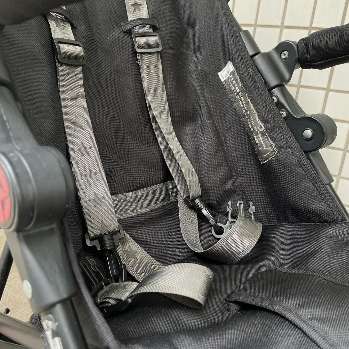 Jeep B型　ベビーカー　赤　フロントバー付　JS-WLST-JN1 7ヶ月〜3歳の写真4枚目