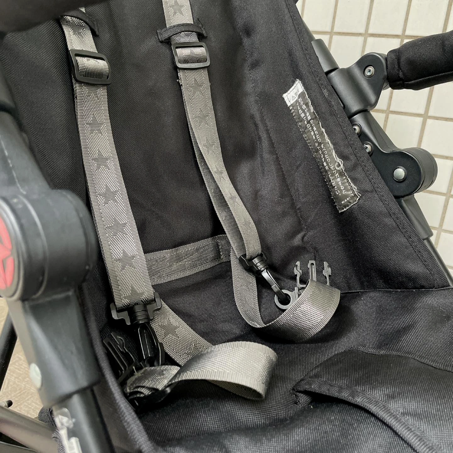 Jeep B型 ベビーカー 赤 フロントバー付 JS-WLST-JN1 7ヶ月〜3歳の写真4枚目