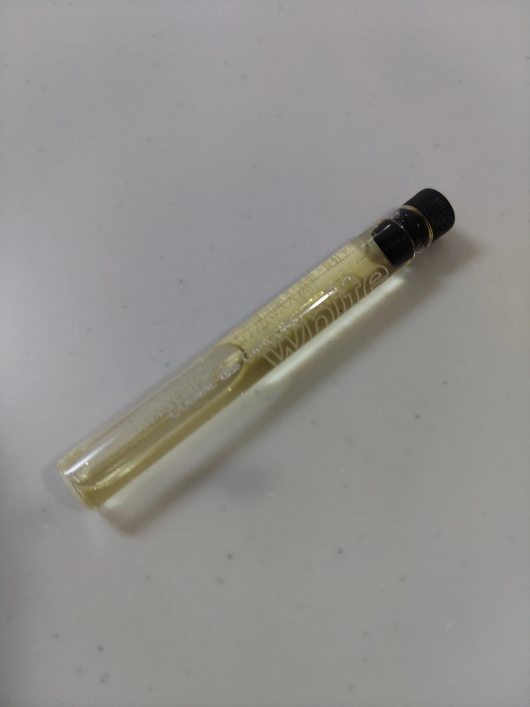 コム・デ・ギャルソン オードトワレ ホワイト 2ml