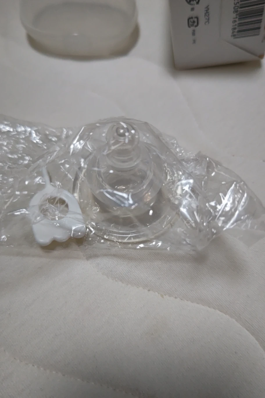 【お値下げ】未使用に近い Pigeon 乳頭保護器+乳首洗浄道具とケース付きの写真2枚目