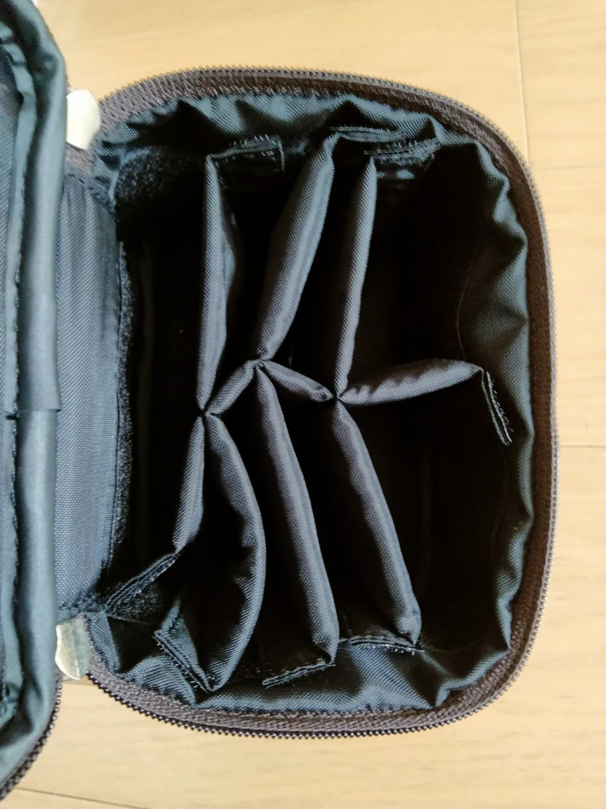 バニティ　化粧品入れ　ポシェット　レディース　の写真2枚目