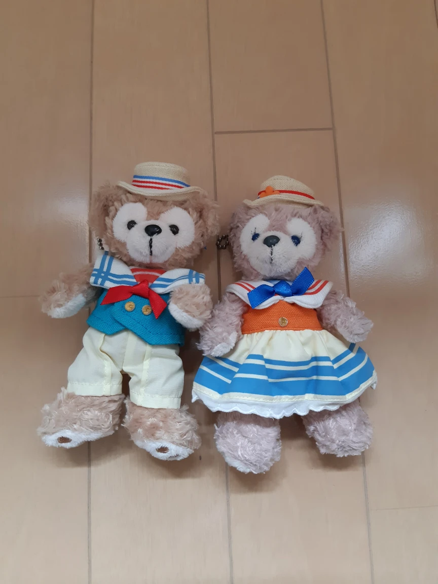ダッフィー&シェリーメイ　ぬいぐるみバッチ