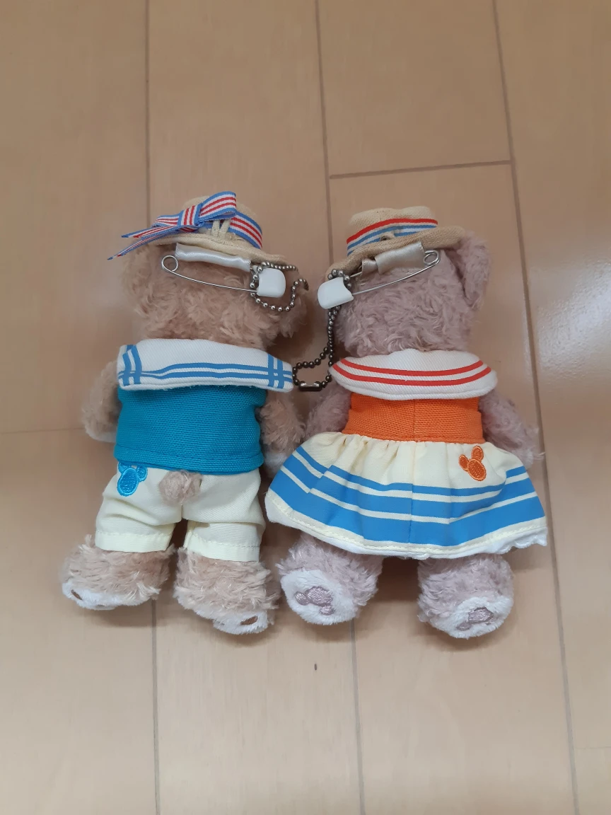 ダッフィー&シェリーメイ　ぬいぐるみバッチの写真2枚目