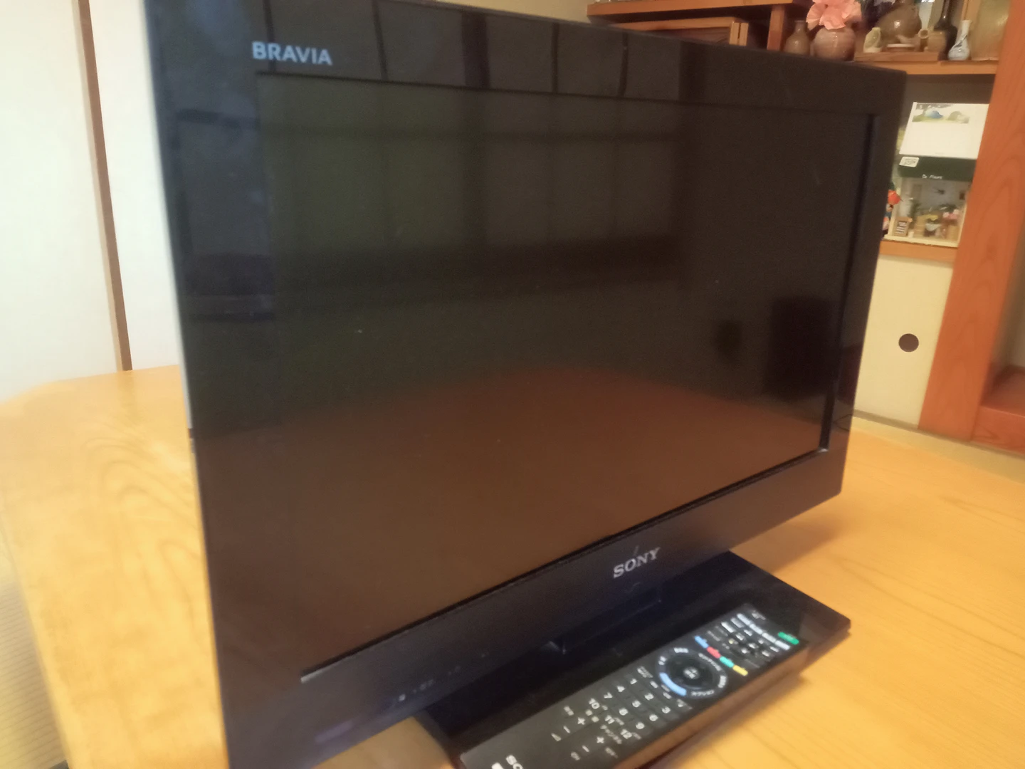 SONYBRAVIA液晶テレビ　22インチ、ハードディスク録画機
