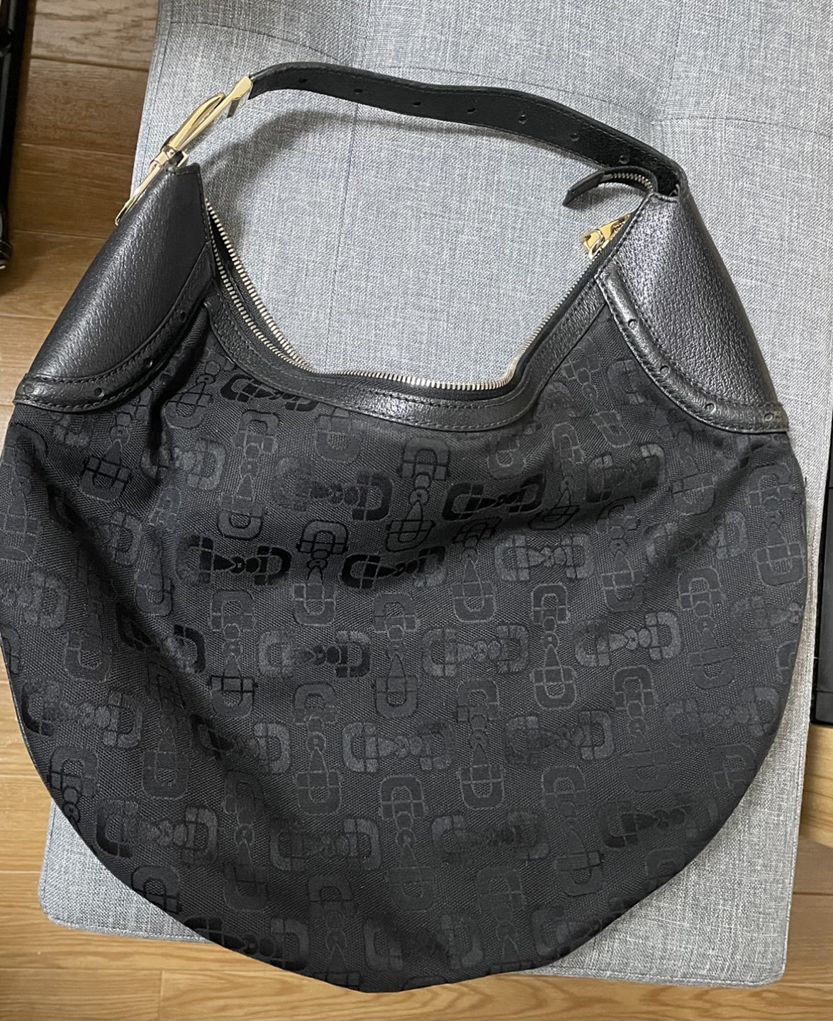 GUCCIバッグ
