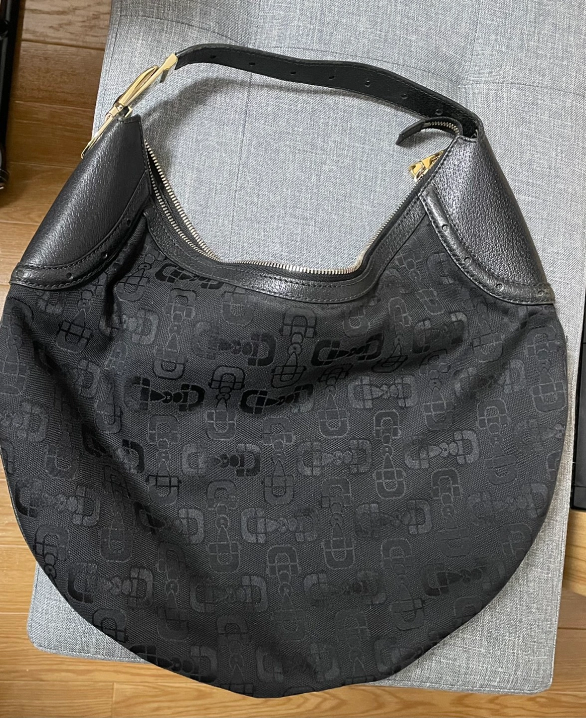 GUCCIバッグ