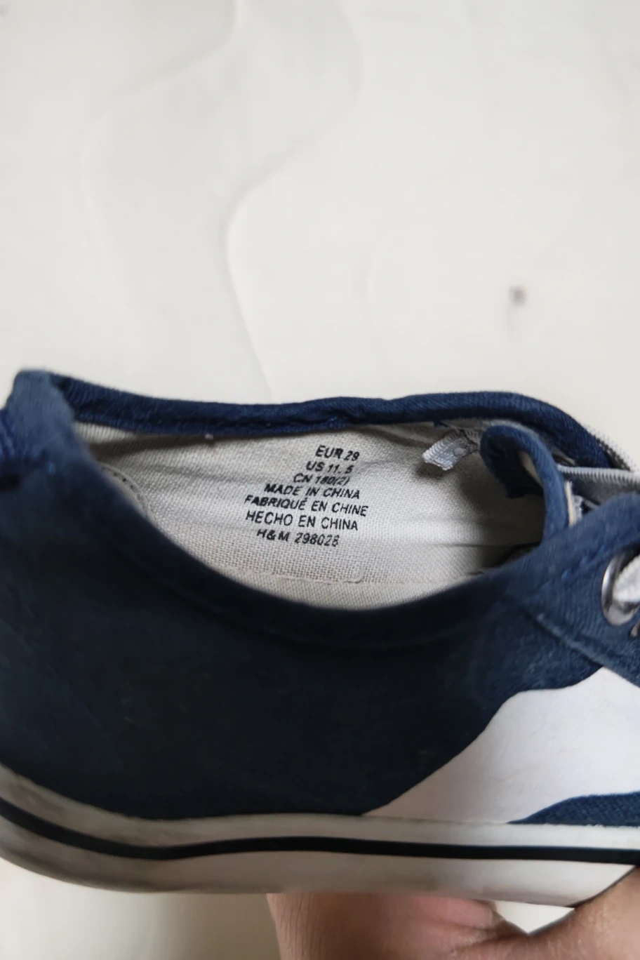 【お値下げ】H&M 17~18cm 子ども靴の写真3枚目