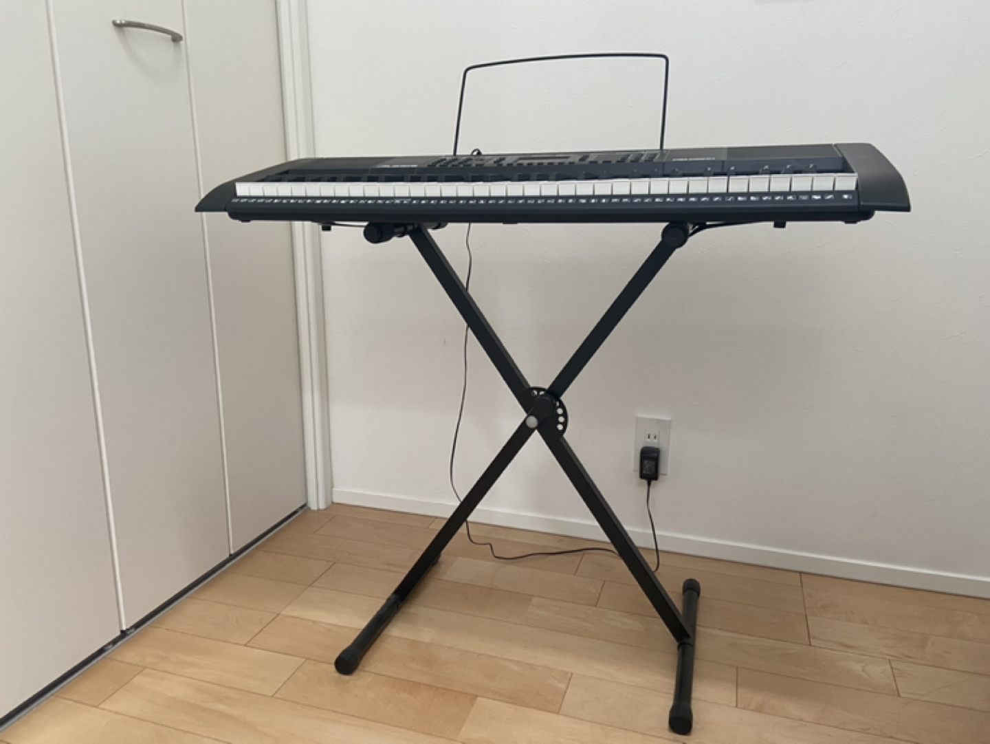 電子キーボード61鍵盤スタンド付きAlesis MELODY 61の写真3枚目