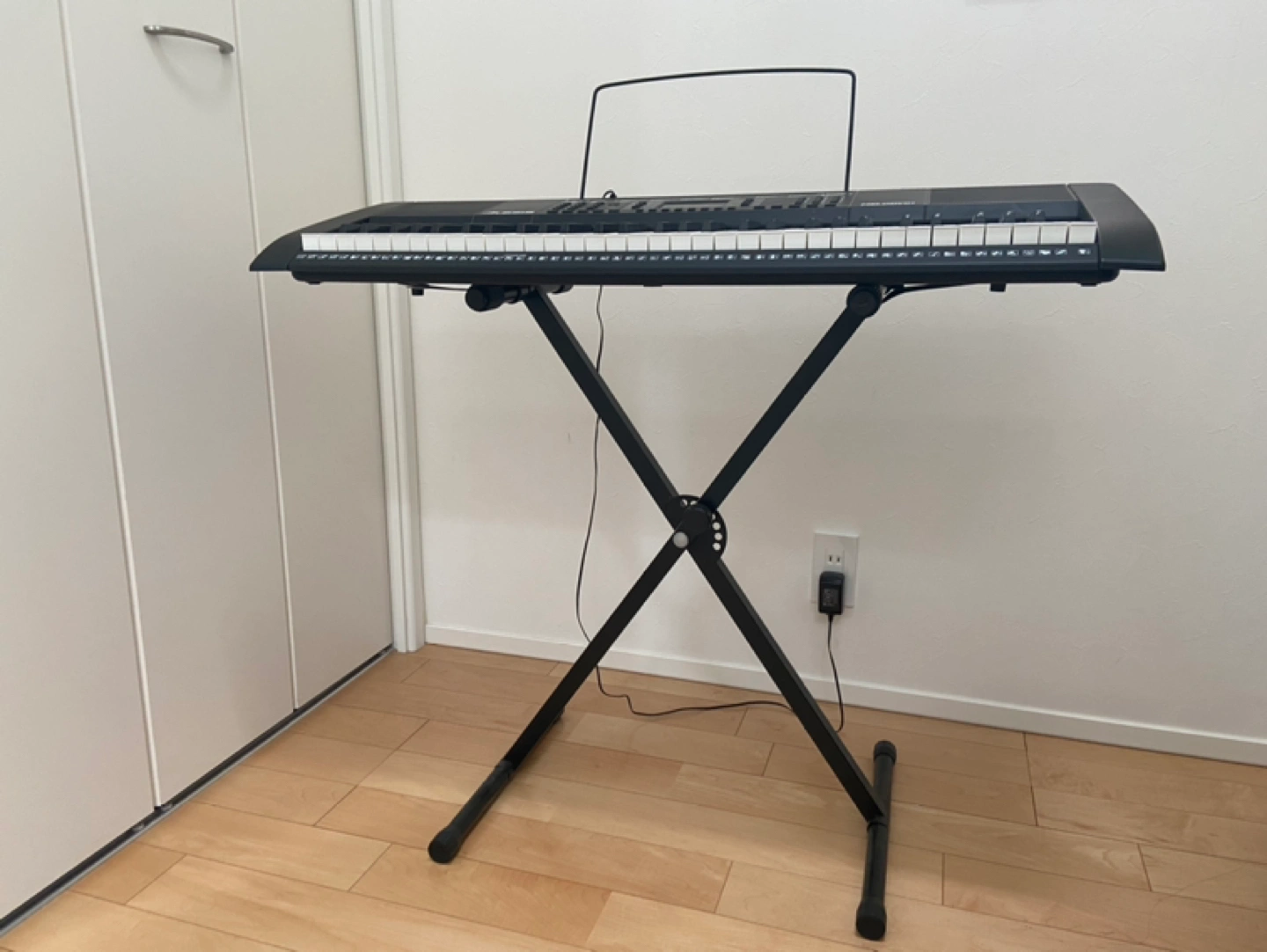 電子キーボード61鍵盤スタンド付きAlesis MELODY 61の写真3枚目