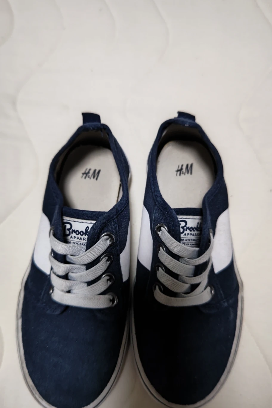 【お値下げ】H&M 17~18cm 子ども靴の写真2枚目