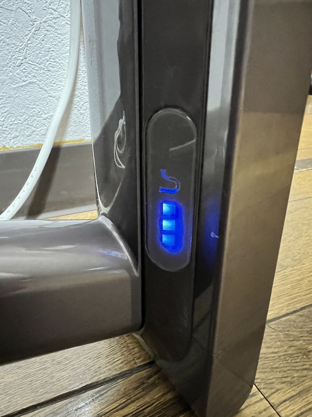 dyson SV12 ダイソンSV12コードレスクリーナーの写真3枚目