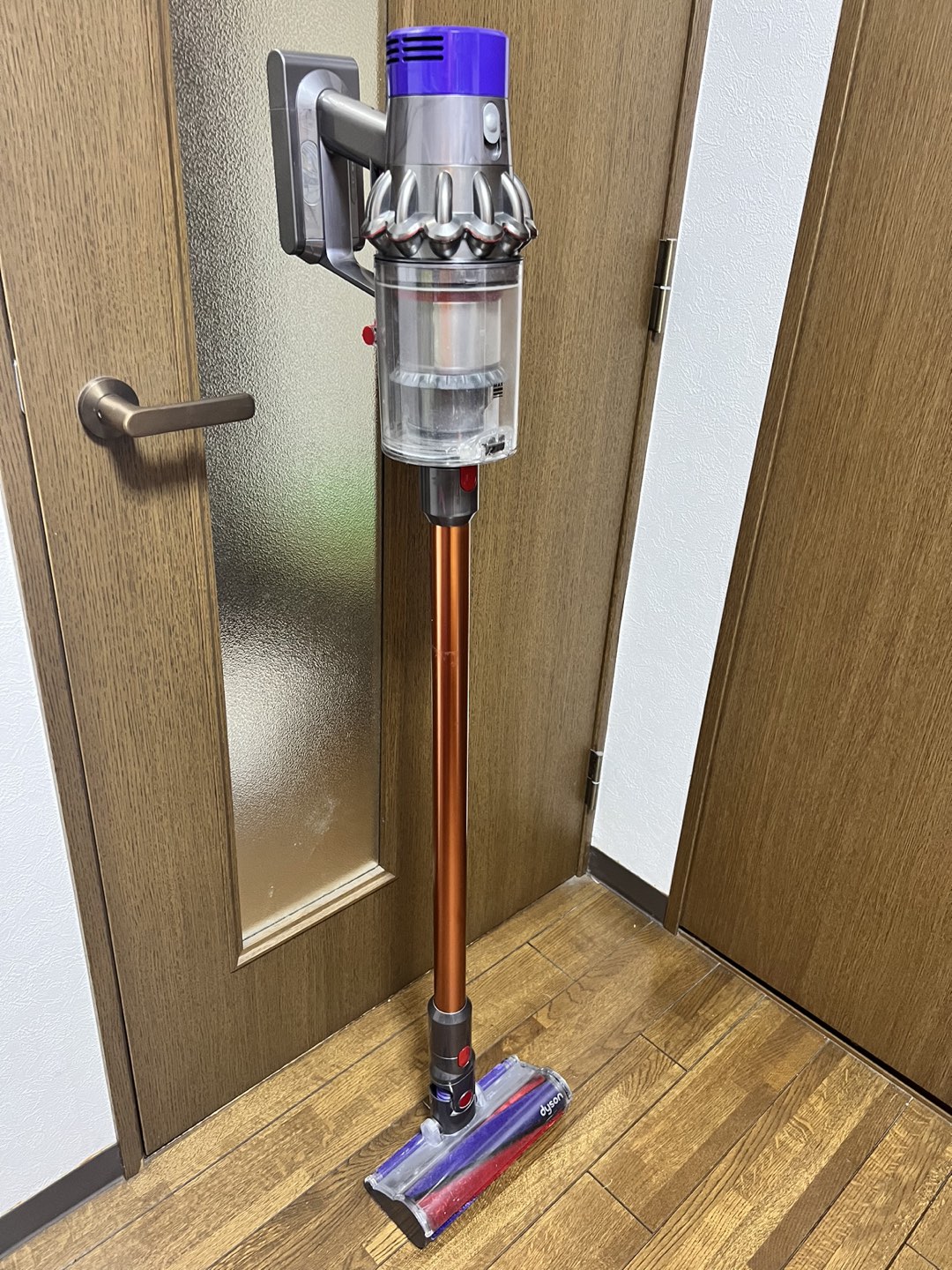 dyson SV12 ダイソンSV12コードレスクリーナー