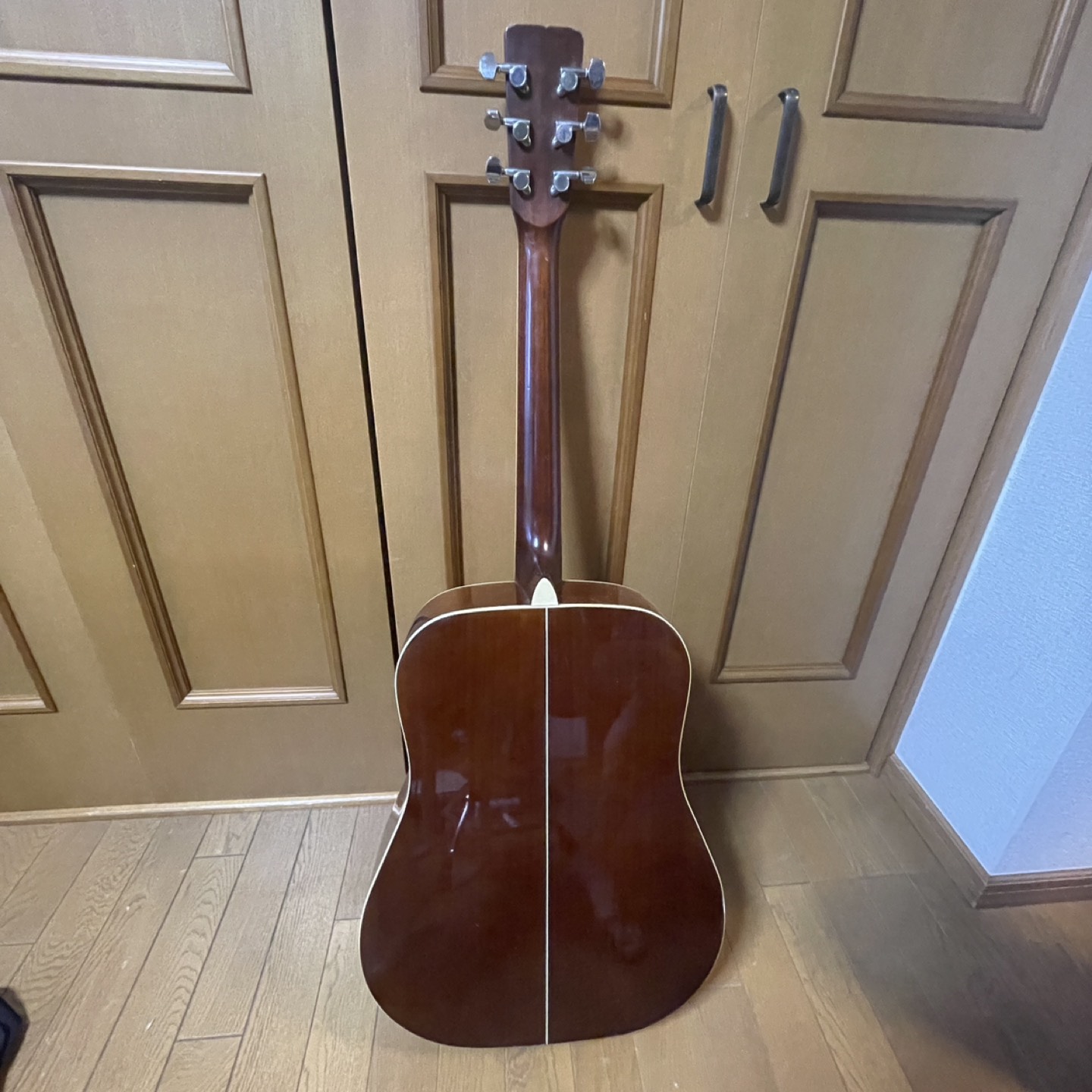 モーリス アコースティックギター MD-512の写真2枚目