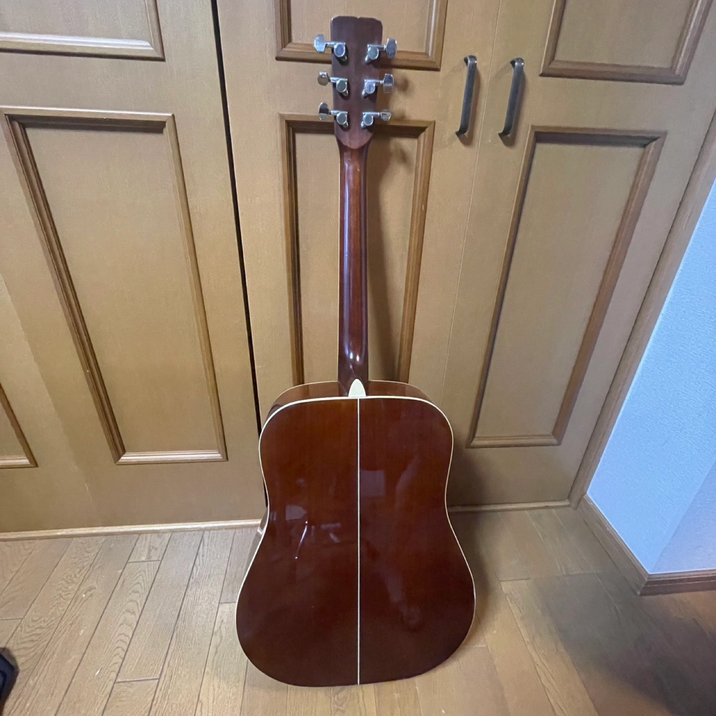 モーリス アコースティックギター MD-512の写真2枚目