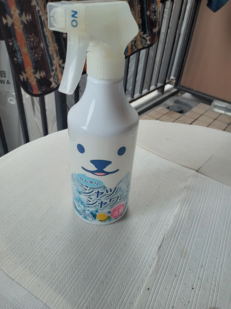ひんやりシャツシャワー500ml
