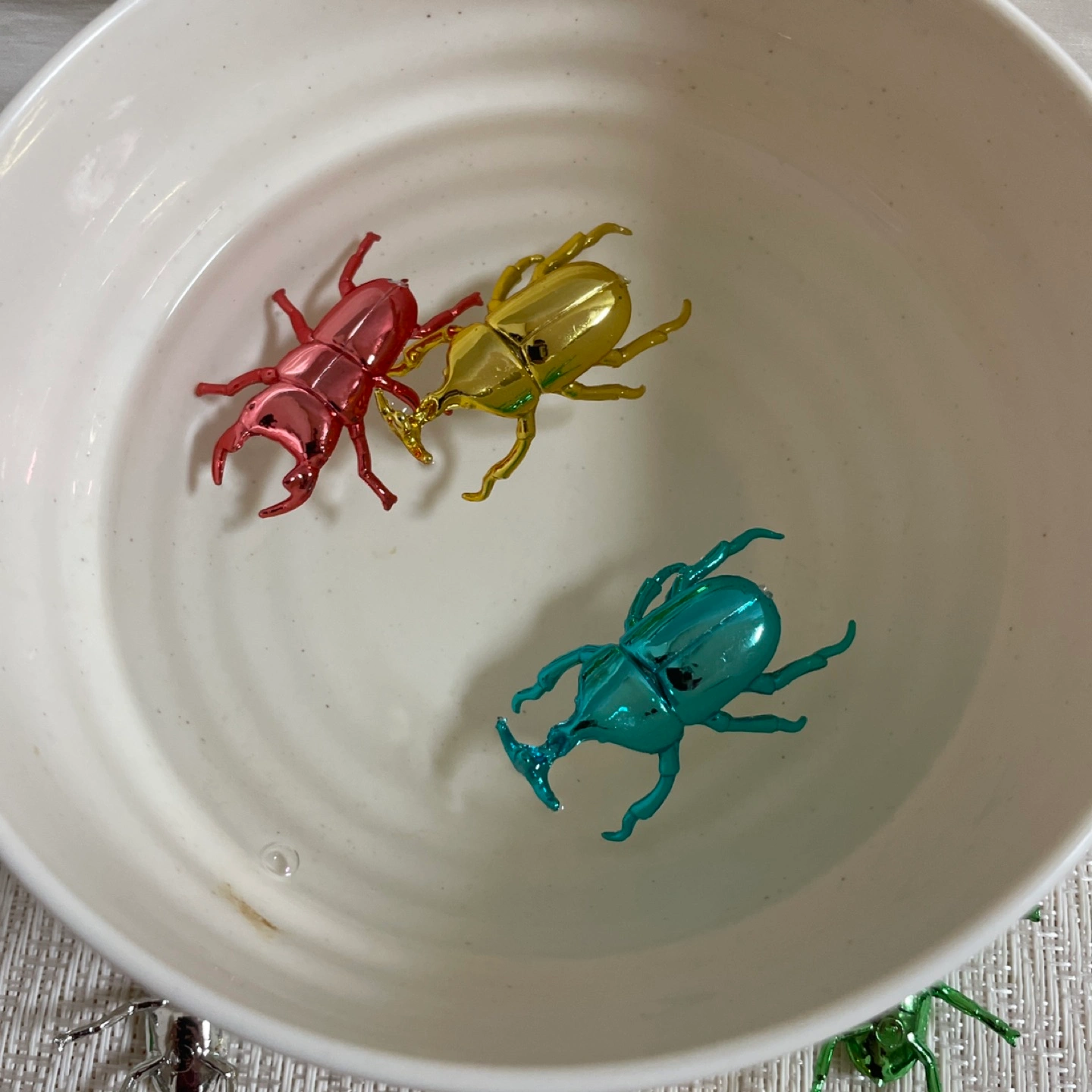 水に浮きます!キラピカ昆虫 23個アソートセットでの写真4枚目