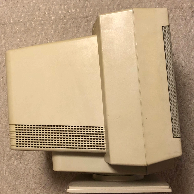 iiyama 高精細PCディスプレイ MT-8617ES CRTの写真4枚目