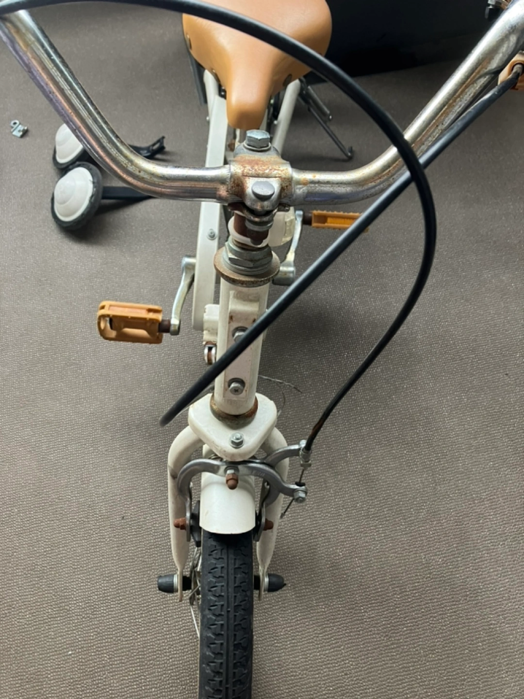 people いきなり自転車 14インチ プレミアムホワイトの写真4枚目