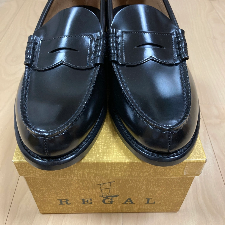 【新品未使用】REGAL 黒色 ローファーの写真2枚目
