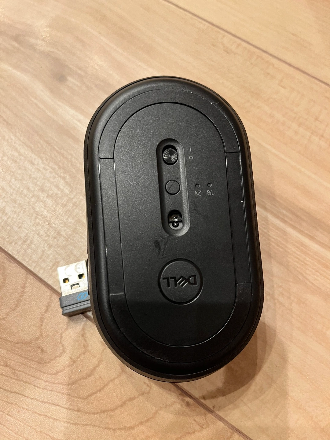 Dellワイヤレスマウスの写真2枚目