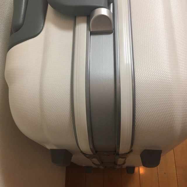 Canossa ACTUS スーツケース ホワイト 約60Lの写真3枚目