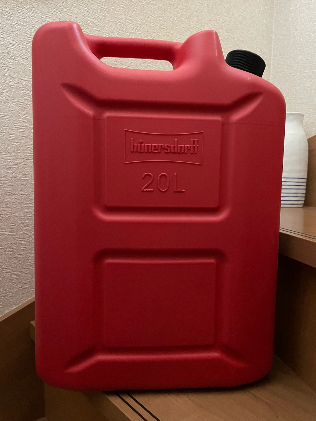 ヒューナースドルフ 灯油缶20L 未使用の写真2枚目