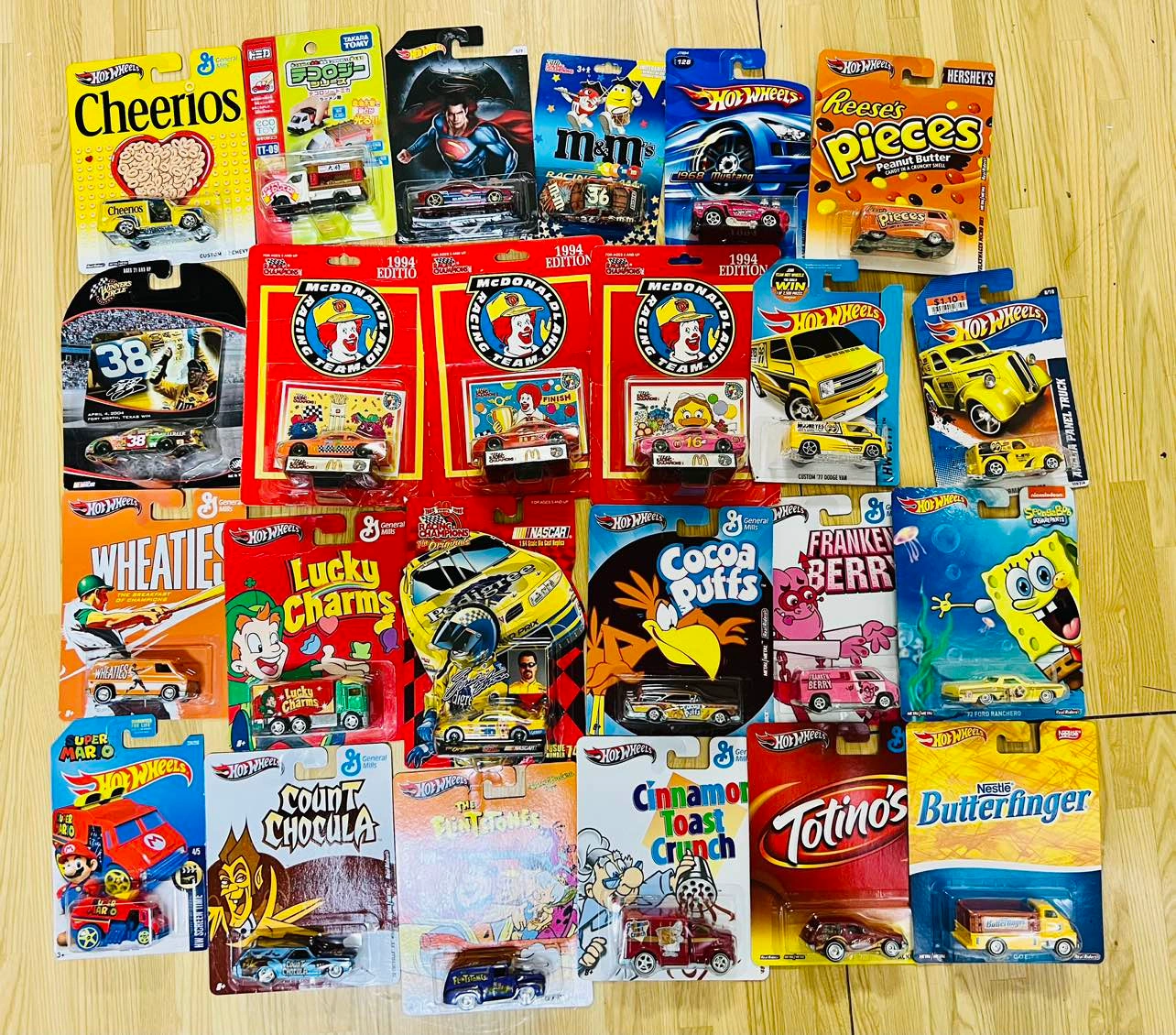 ホットウィール アメリカキャラクター・お菓子メーカーetc 【56台+3台プレゼント+1台】