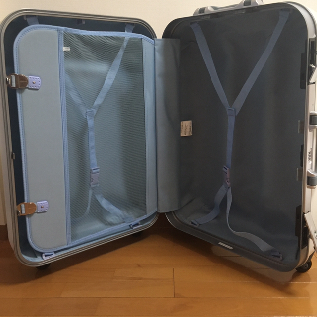 Canossa ACTUS スーツケース　ホワイト　約60Lの写真7枚目