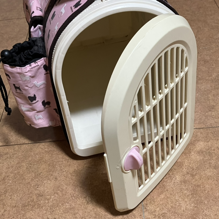 ペットキャリーバッグの写真2枚目