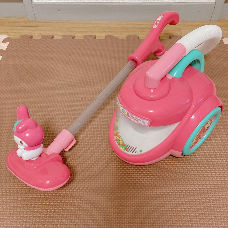 マイメロディ スイスイピカッとそうじき 掃除機 おもちゃ - キャロット