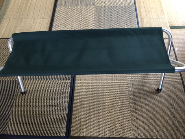 キャンプ用長椅子