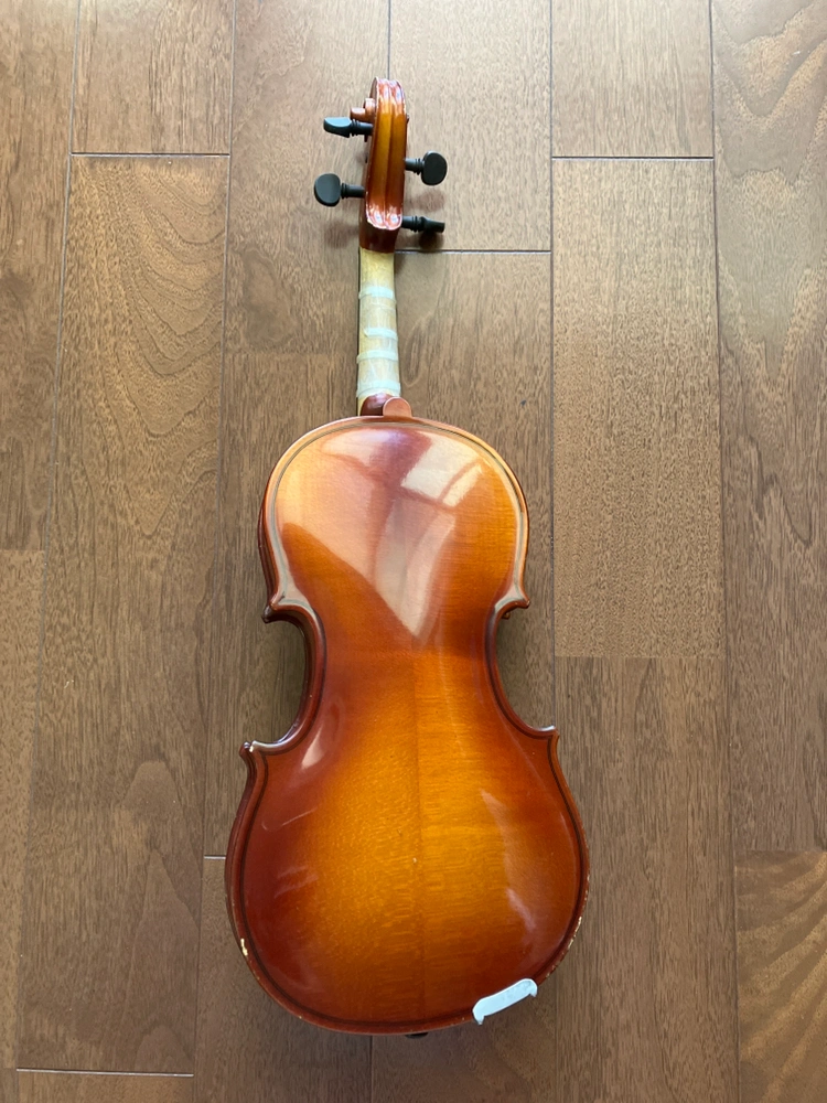 Erich Pfretzschner バイオリンModel 3011 1/2の写真2枚目