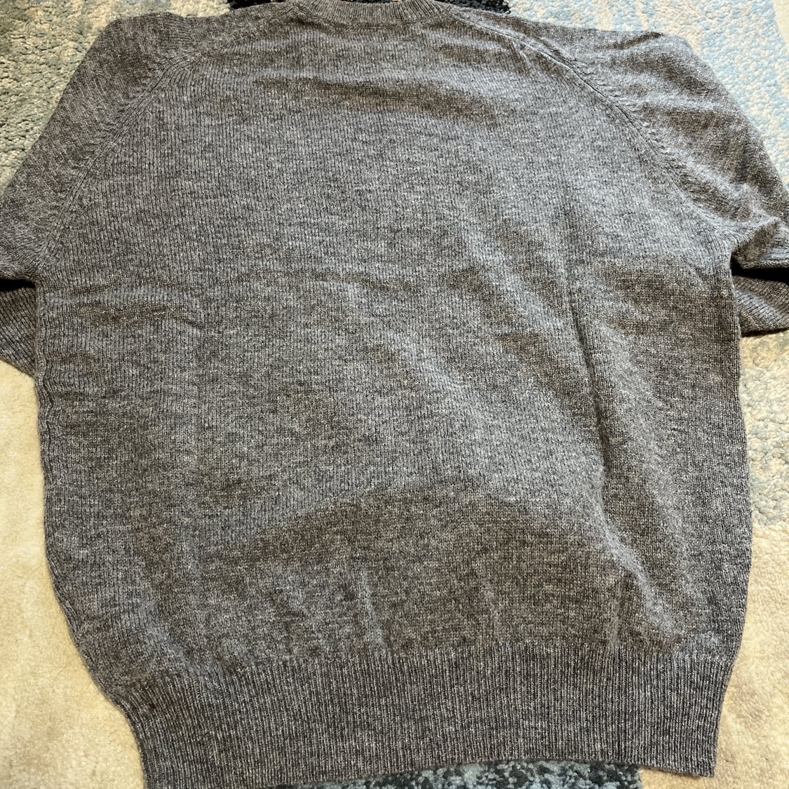【新品】毛100%  ニットの写真4枚目